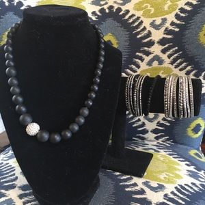 Lia Sophia glam necklace